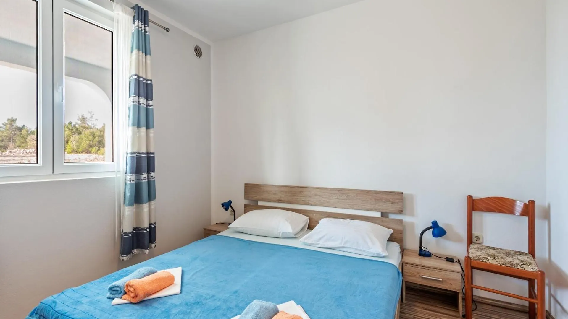 Homely Apartment In Vir With Balcony