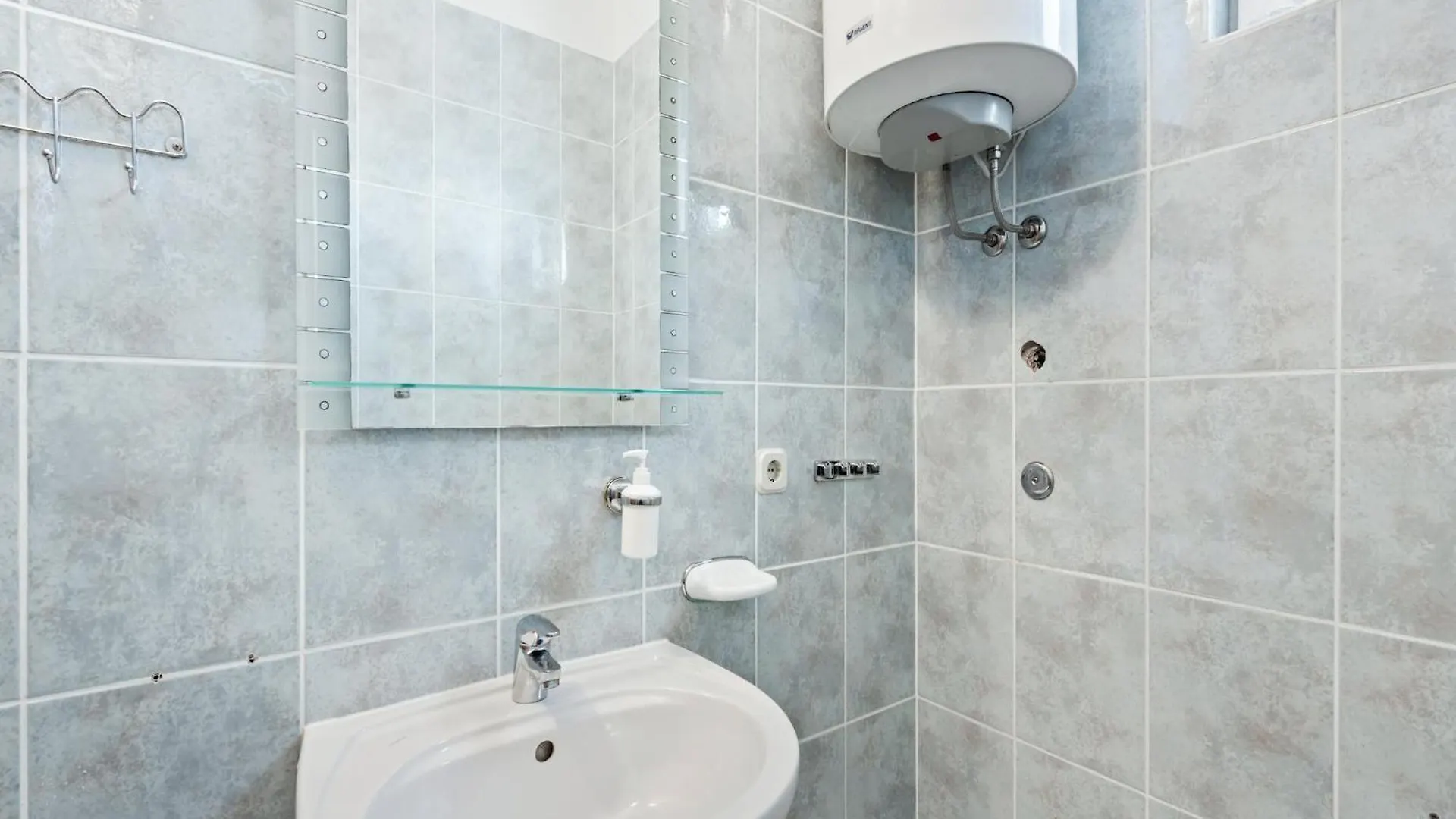 Homely Apartment In Vir With Balcony