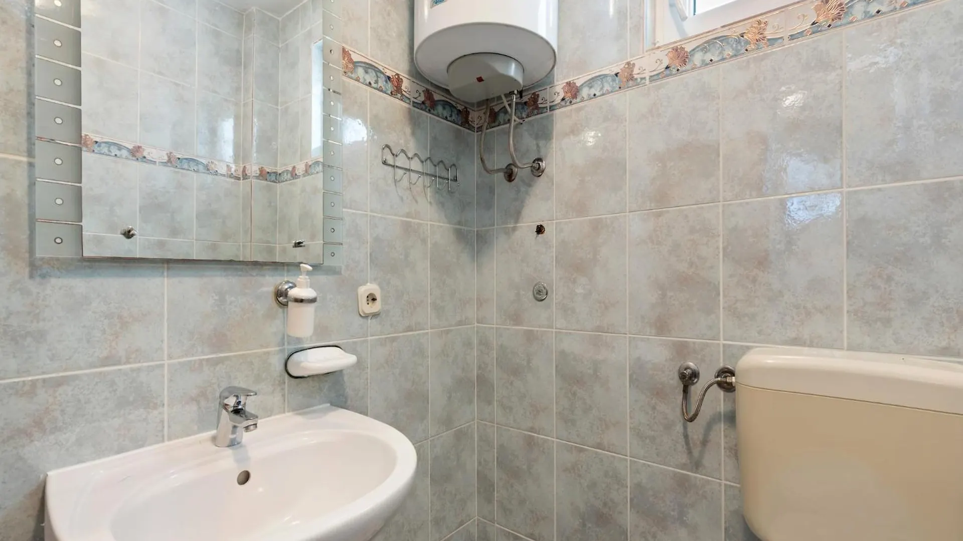 Homely Apartment In Vir With Balcony Croatia