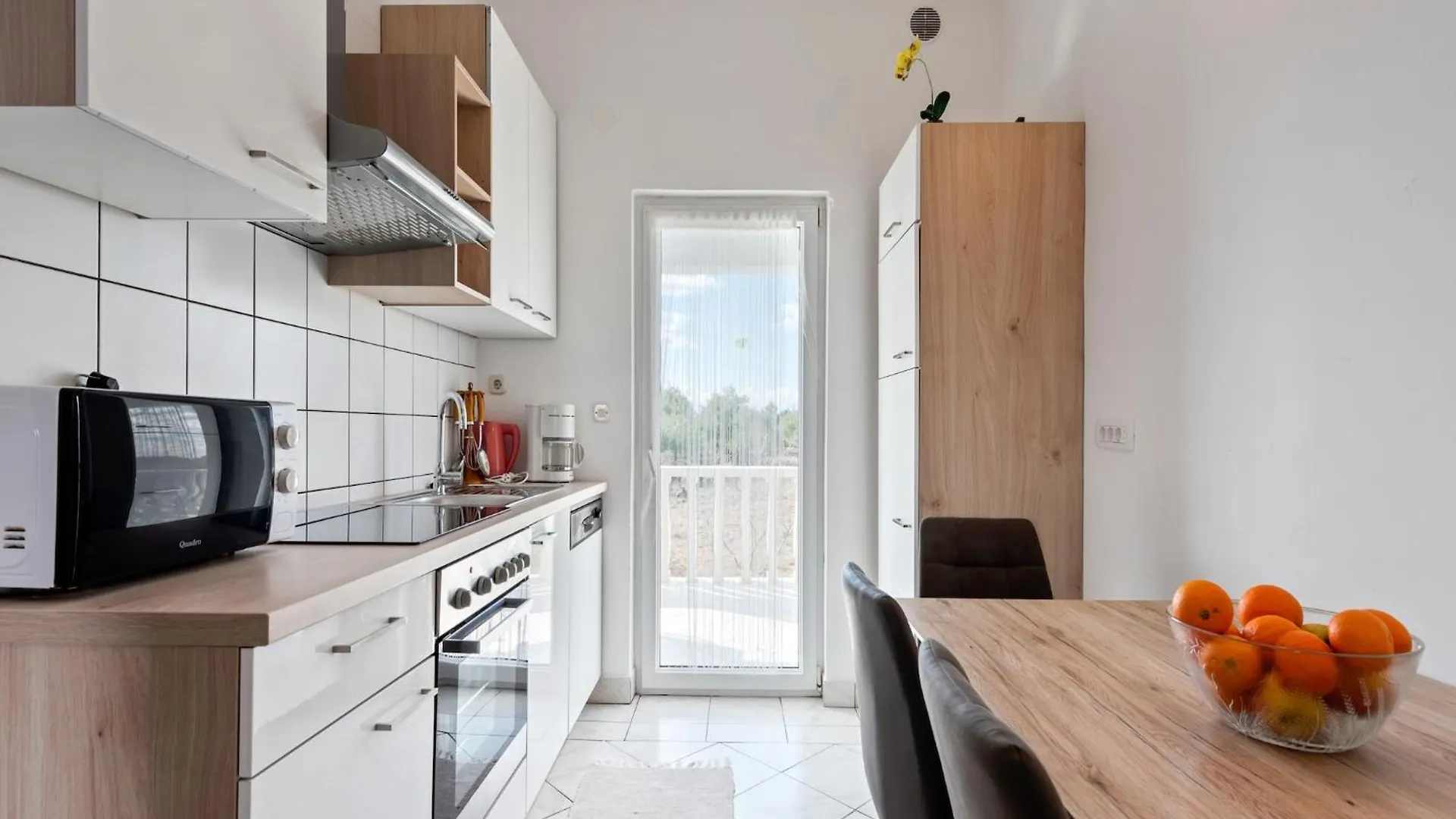 Homely Apartment In Vir With Balcony